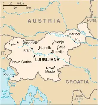 Slovenia Map graphic showing major cities and names of neighboring countries